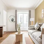 Apartment Next Tour Montparnasse - Sable - III